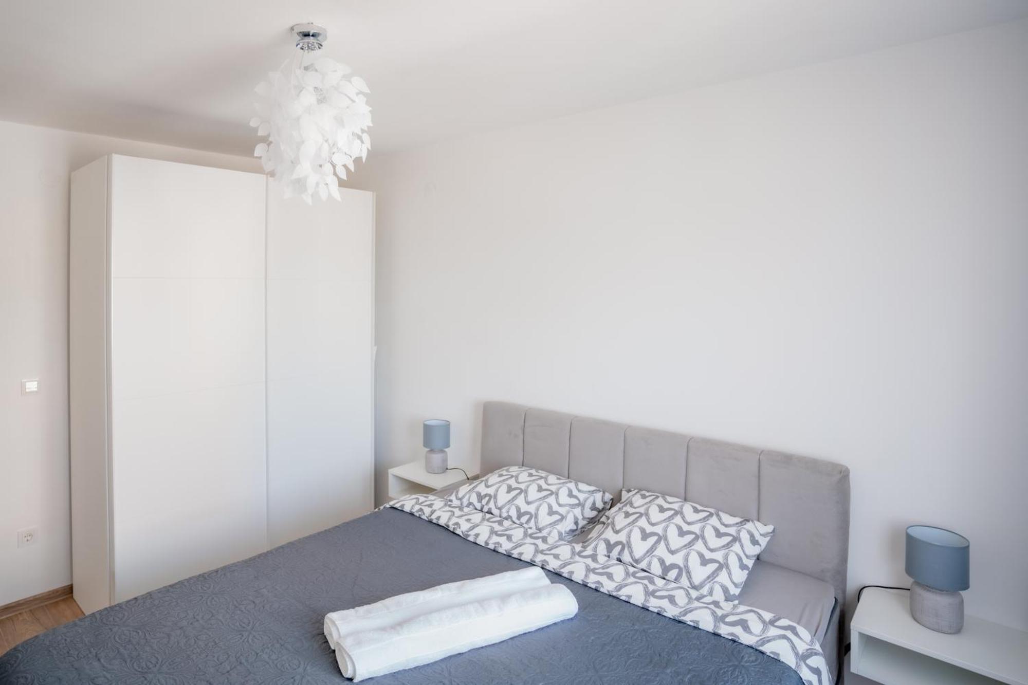 Apartman Sanda Vukovar Eksteriør bilde