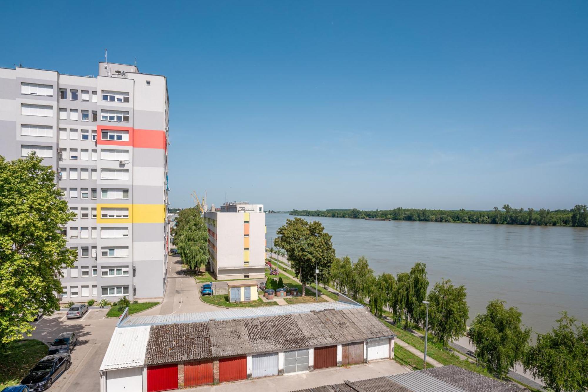 Apartman Sanda Vukovar Eksteriør bilde